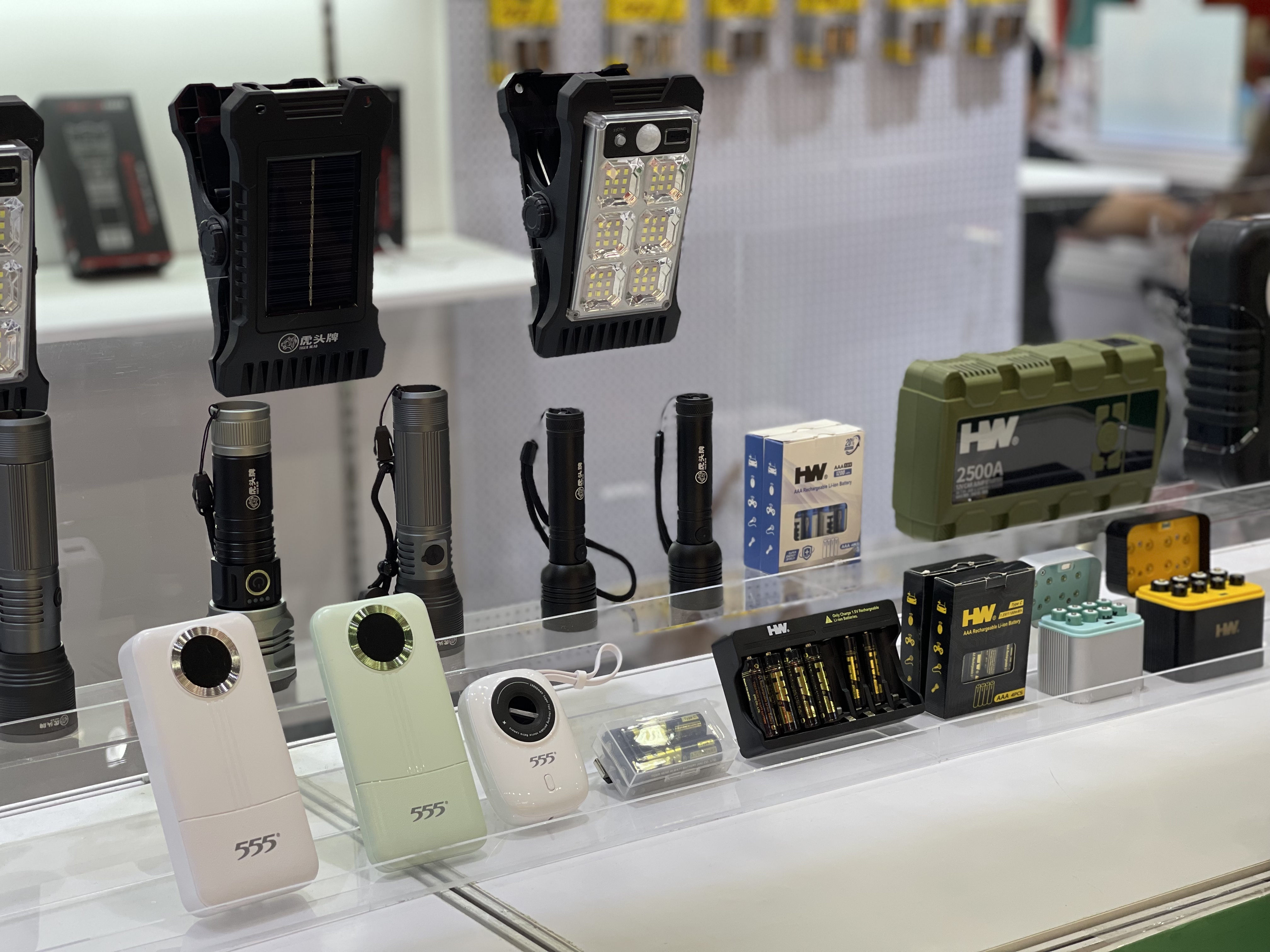 Tiger Head Company Makes Its Debut at the First Guangdong Premium Products Exhibition